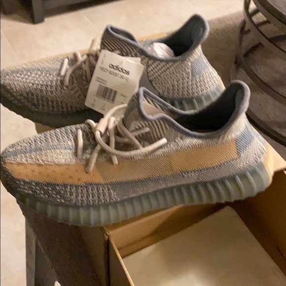 Yeezy Other - Yeezy Boost 350 V2. Israfi colorway